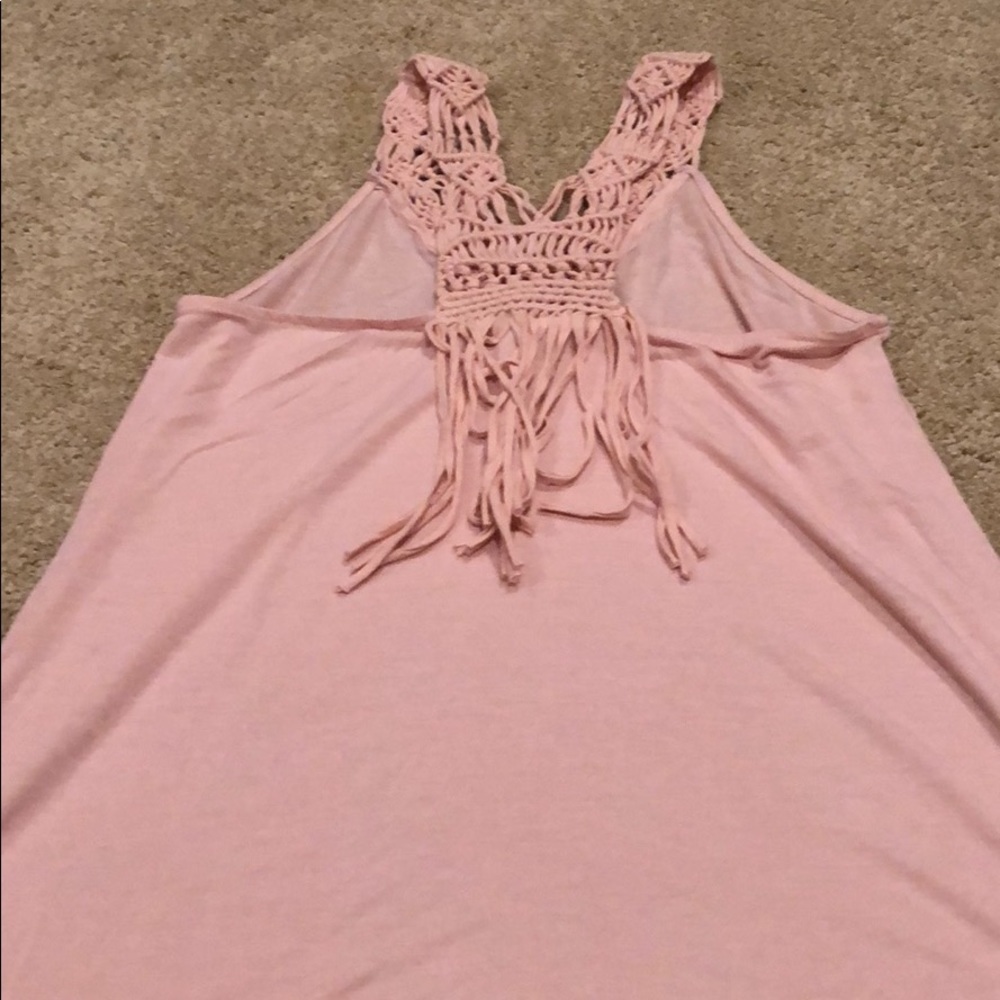 Knotty top - Picture 2 of 2